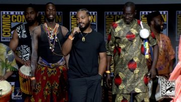 Ryan Coogler speaks & introduces Wakanda Forever Cast at Comic