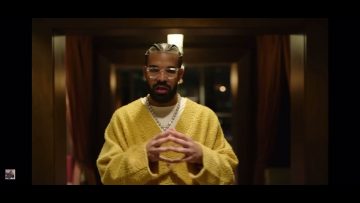 Drake Honors Lil Wayne at Grammys Black Music Collective
